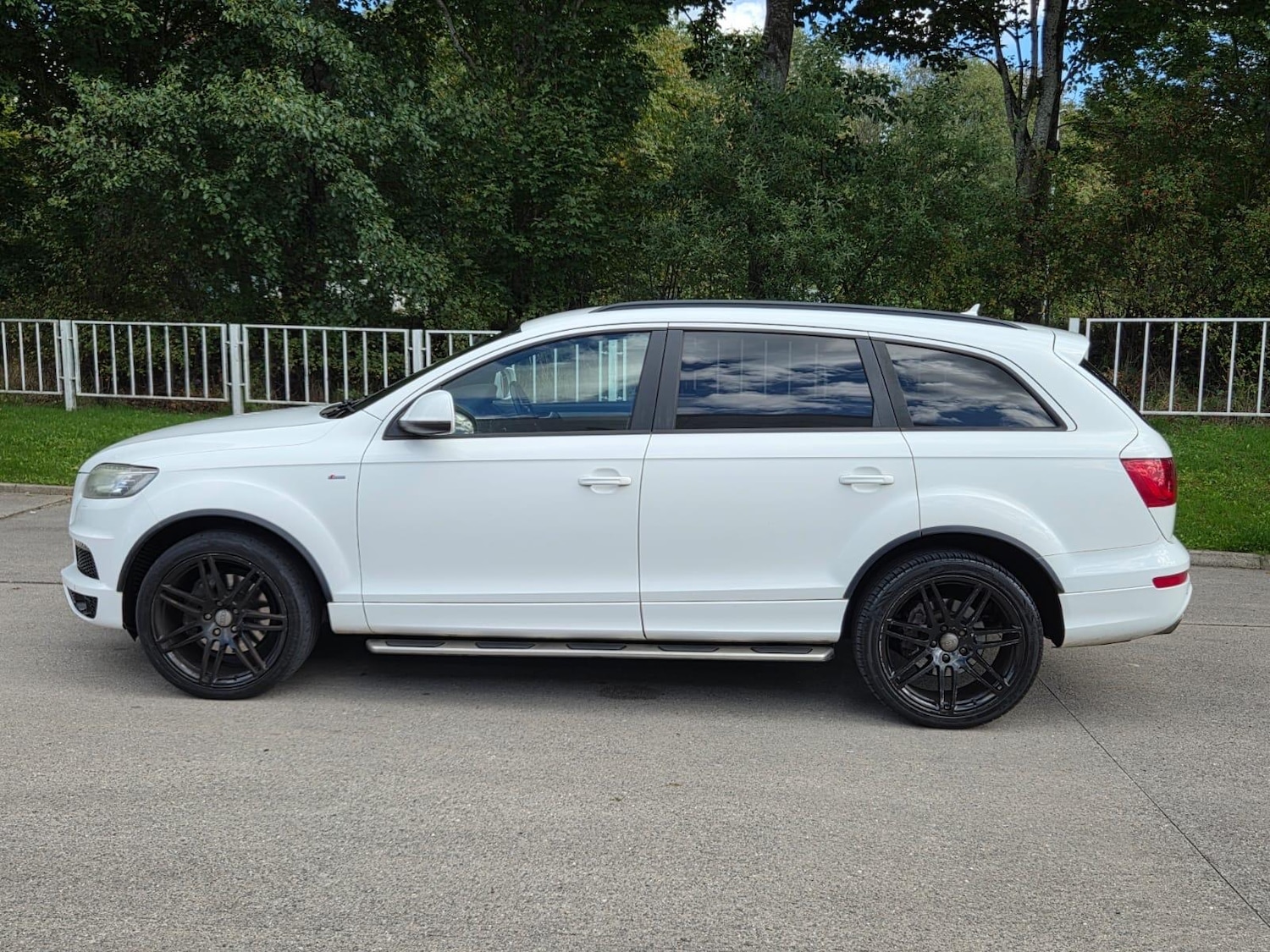 Used Audi Q7 2011 for sale - 76024780: Photo 70