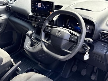 Used Vauxhall Combo 2024 for sale - 75151329: Photo