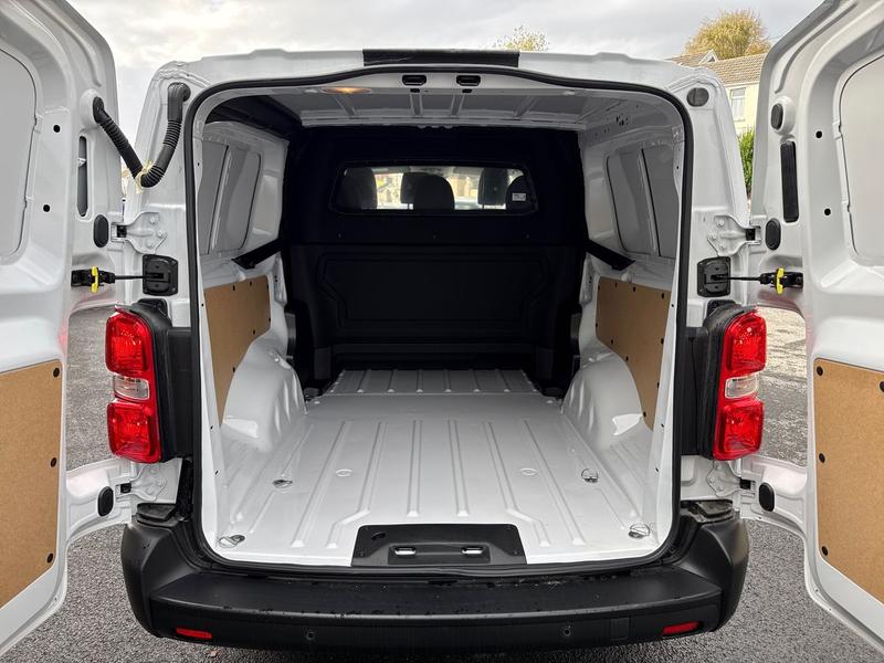 Used Vauxhall Vivaro 2025 for sale - 76296798: Photo 6