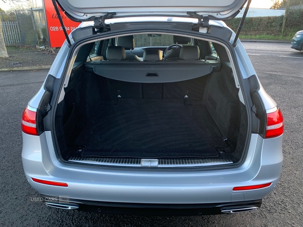 Used Mercedes-Benz E Class 2018 for sale - 76965833: Photo 12