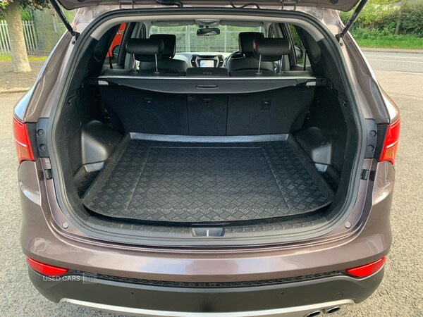 Used Hyundai Santa Fe 2014 for sale - 76228514: Photo 12