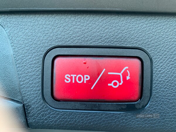 Used Mercedes-Benz C Class 2019 for sale - 77825596: Photo 14