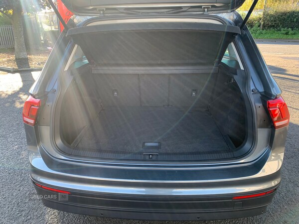 Used Volkswagen Tiguan 2017 for sale - 76350209: Photo 12