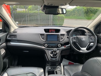 Used Honda CR-V 2017 for sale - 79000173: Photo