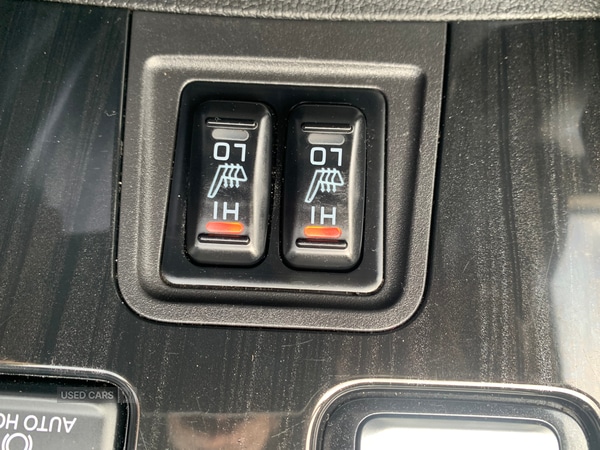 Used Mitsubishi Outlander 2017 for sale - 77940978: Photo 11