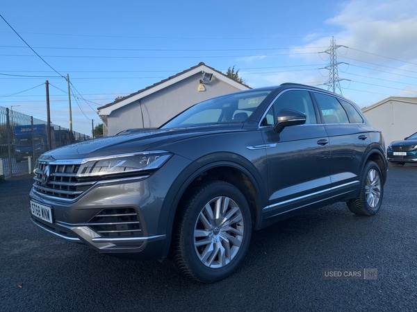 Used Volkswagen Touareg 2019 for sale - 77009156: Photo 2