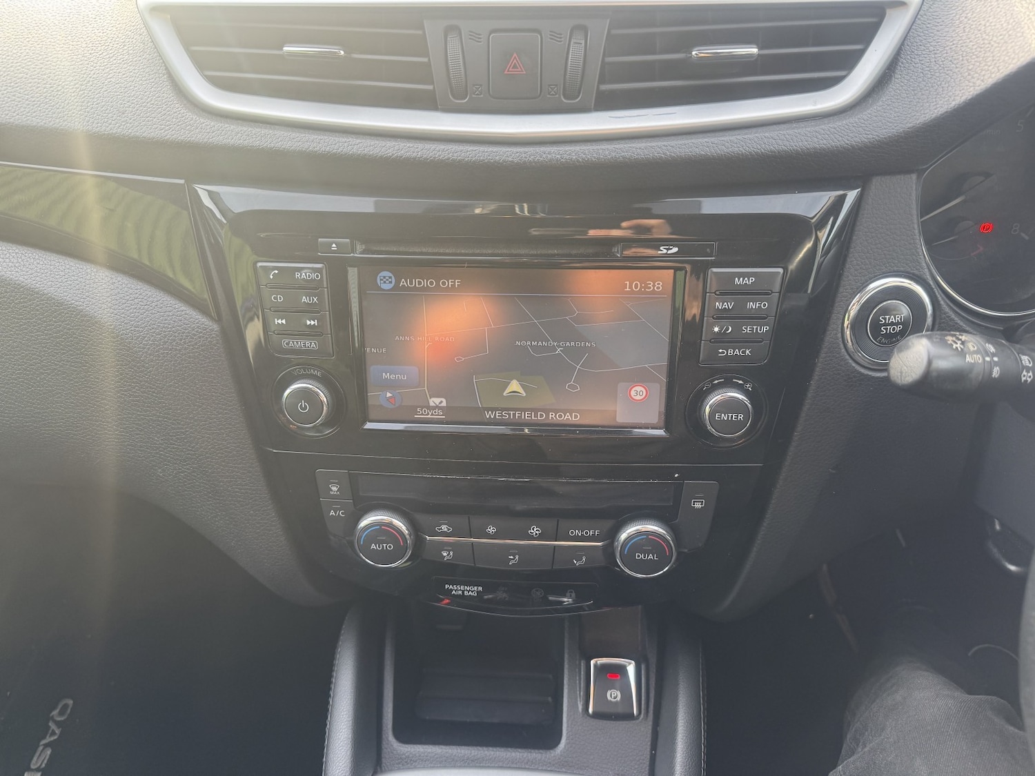 Used Nissan Qashqai 2015 for sale - 77027869: Photo 19