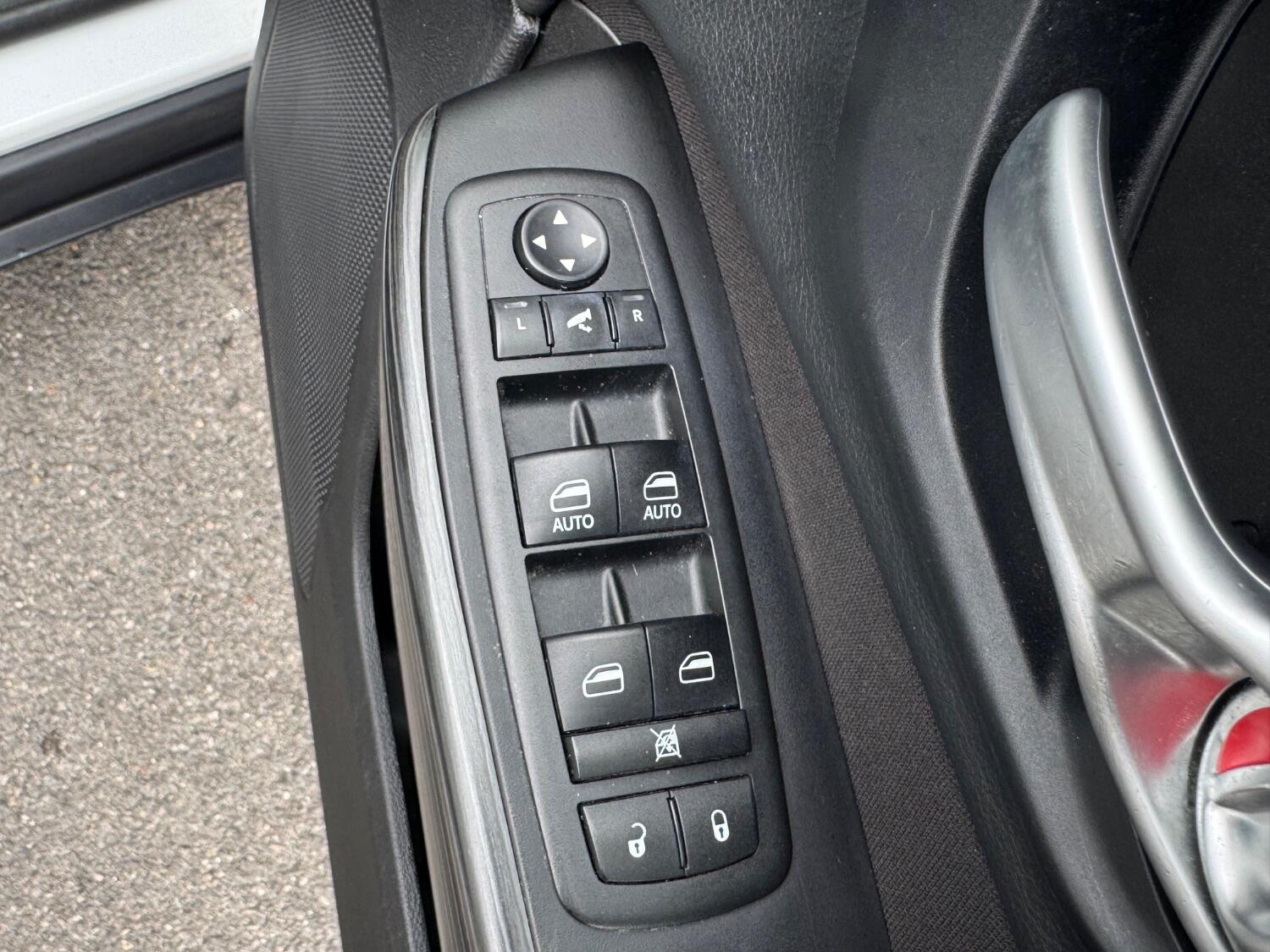 Used Jeep Cherokee 2015 for sale - 76075977: Photo 16