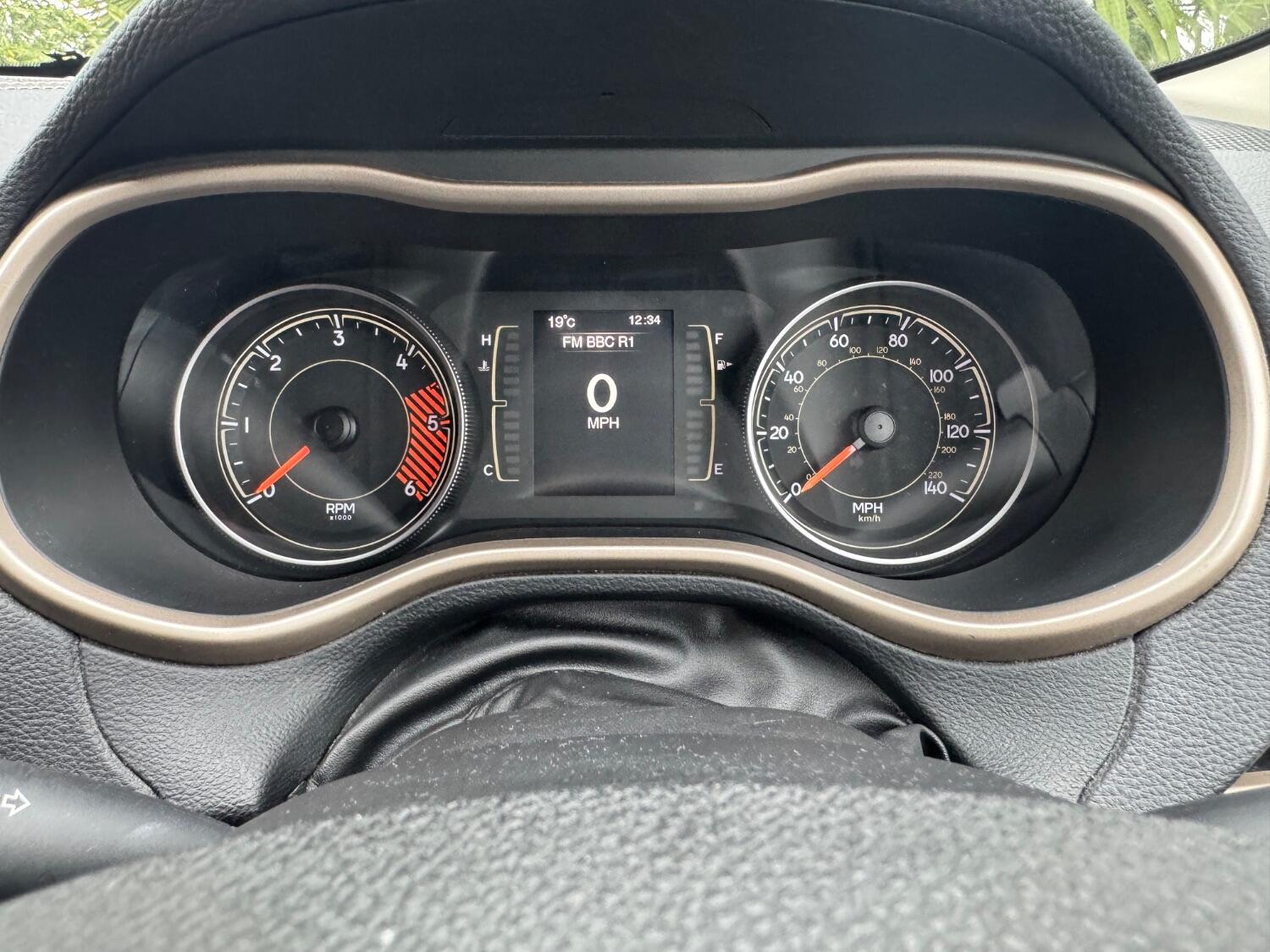 Used Jeep Cherokee 2015 for sale - 76075977: Photo 20