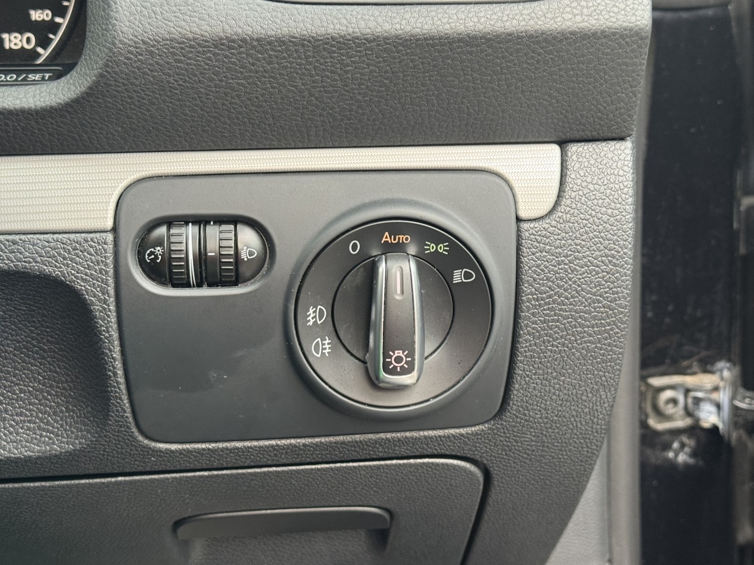 Used Volkswagen Scirocco 2013 for sale - 77342616: Photo 21