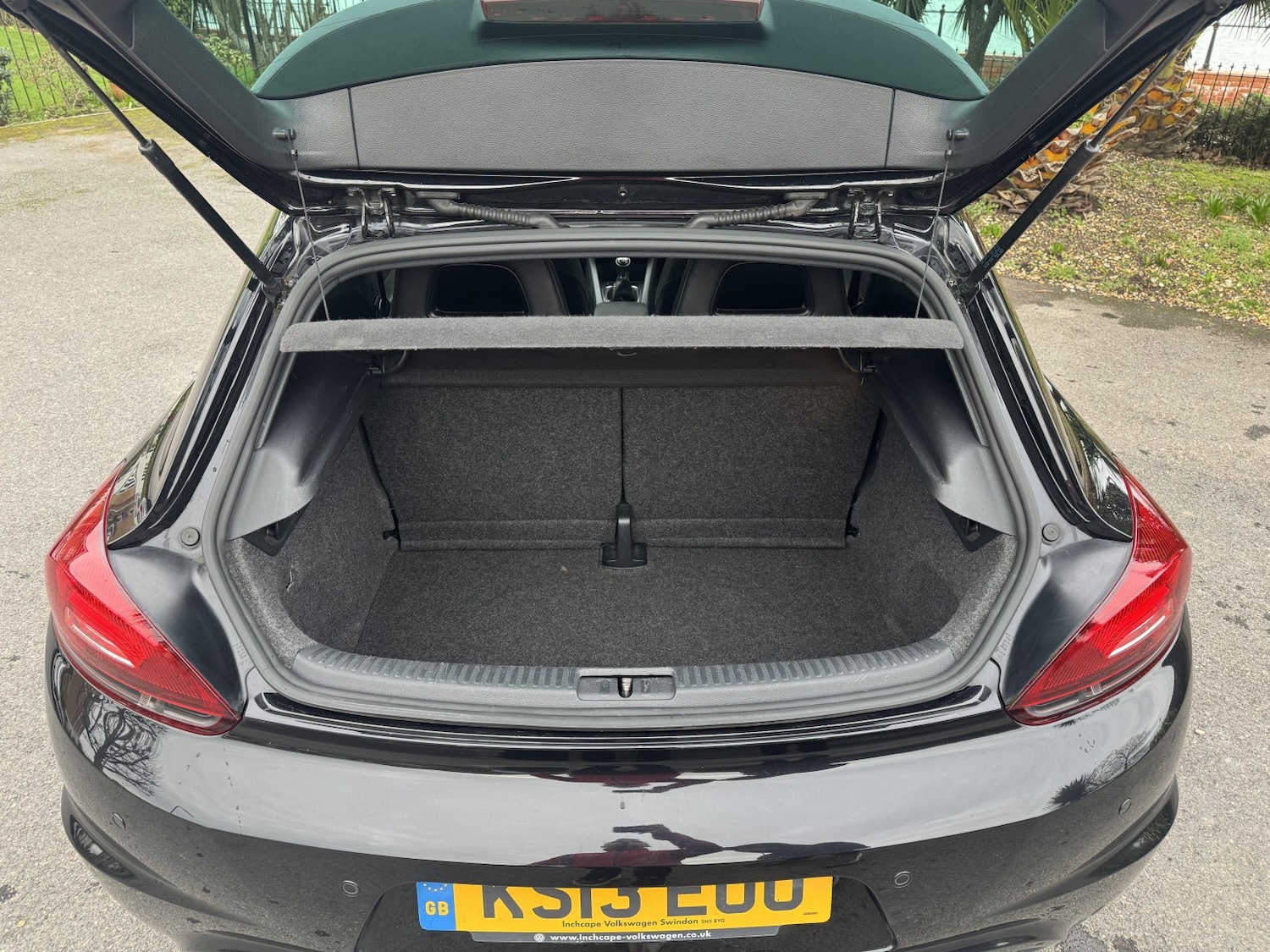 Used Volkswagen Scirocco 2013 for sale - 77342616: Photo 9