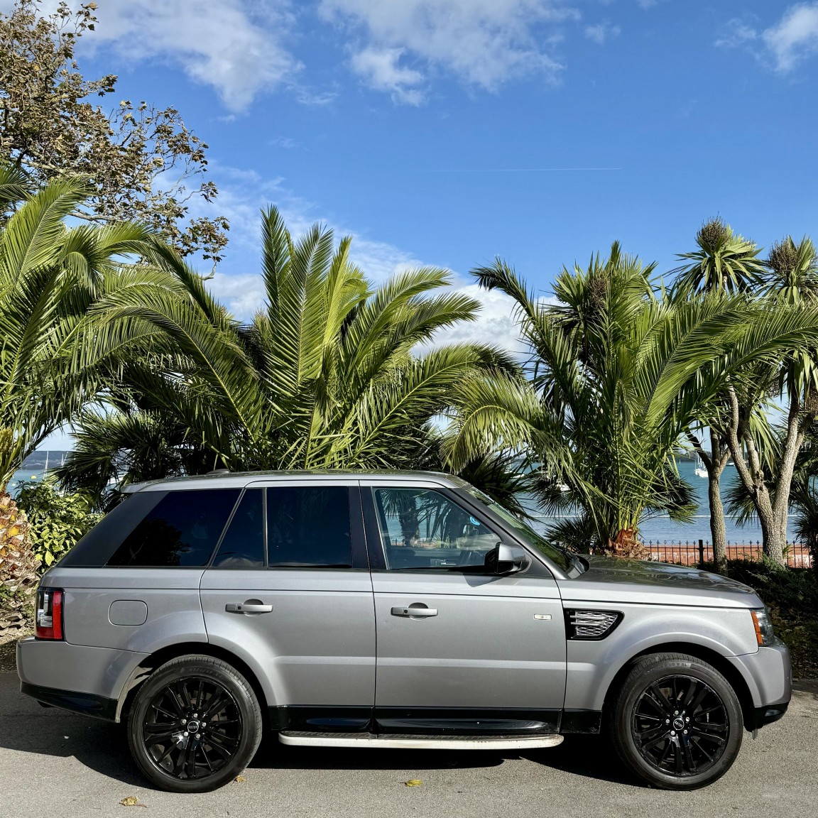 Used Land Rover Range Rover Sport 2012 for sale - 76407620: Photo 2