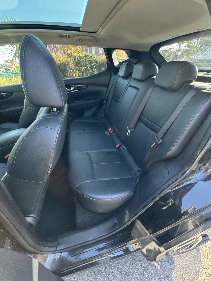 Used Nissan Qashqai 2015 for sale - 77735840: Photo 13