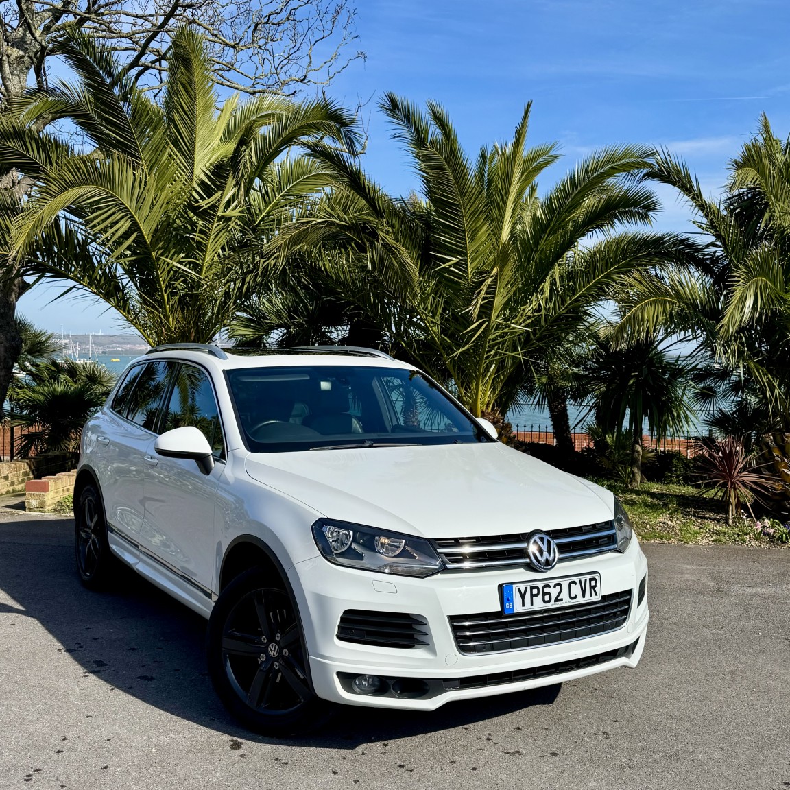 Used Volkswagen Touareg 2012 for sale - 77721217: Photo 1