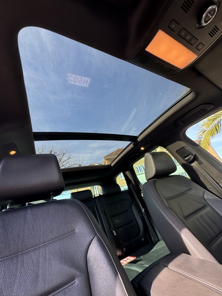 Used Volkswagen Touareg 2012 for sale - 77721217: Photo 12