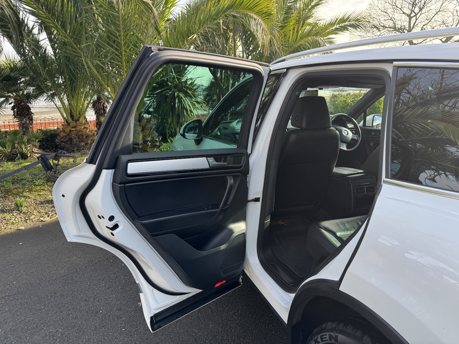 Used Volkswagen Touareg 2012 for sale - 77721217: Photo 13