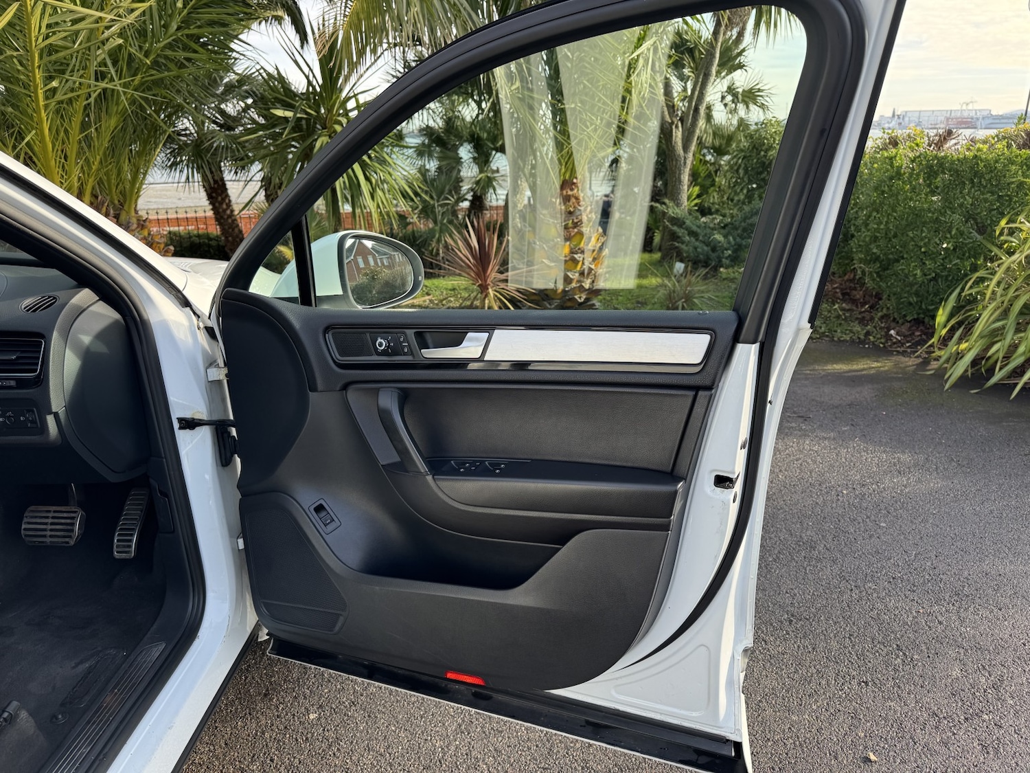 Used Volkswagen Touareg 2012 for sale - 77721217: Photo 18