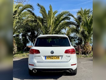 Used Volkswagen Touareg 2012 for sale - 77721217: Photo