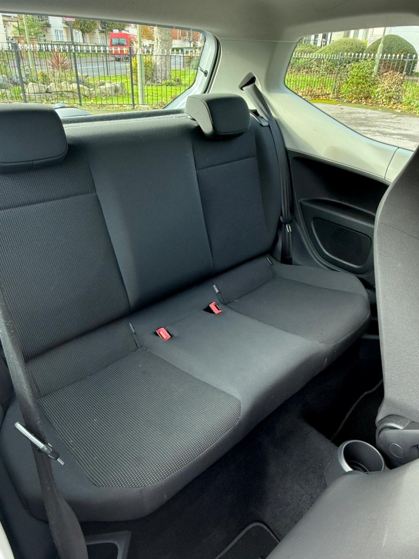 Used Volkswagen up! 2013 for sale - 76559978: Photo 10