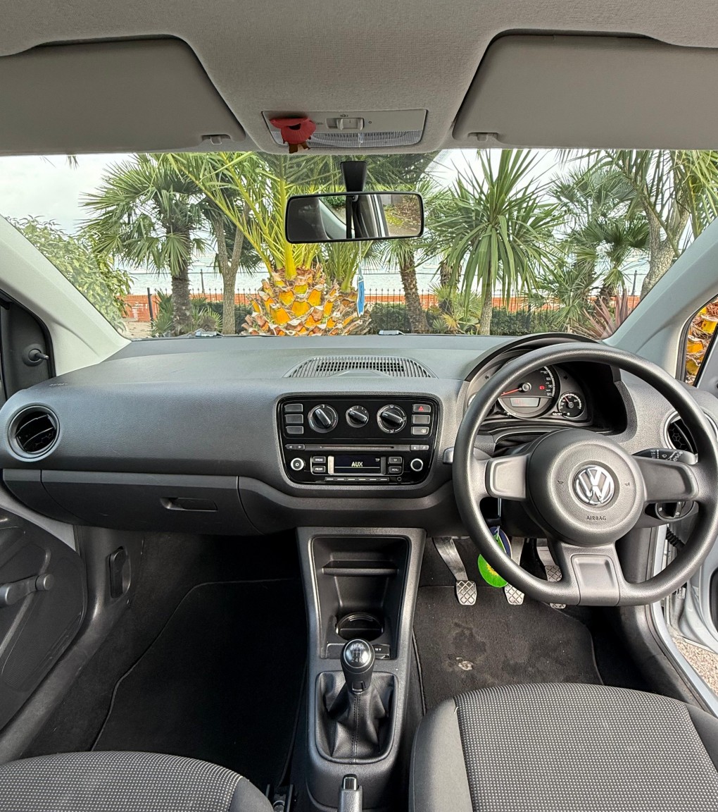 Used Volkswagen up! 2013 for sale - 76559978: Photo 12