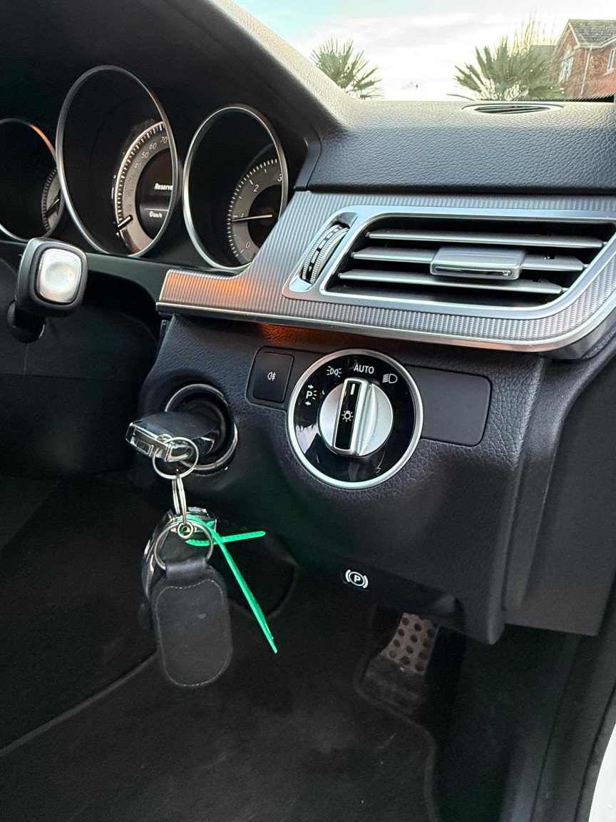 Used Mercedes-Benz E Class 2015 for sale - 77357264: Photo 15