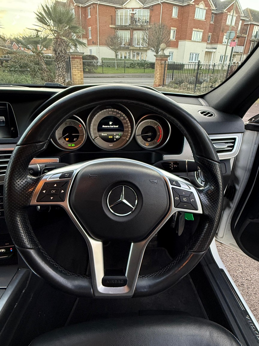 Used Mercedes-Benz E Class 2015 for sale - 77357264: Photo 18