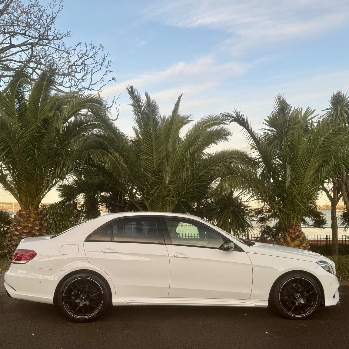 Used Mercedes-Benz E Class 2015 for sale - 77357264: Photo 2
