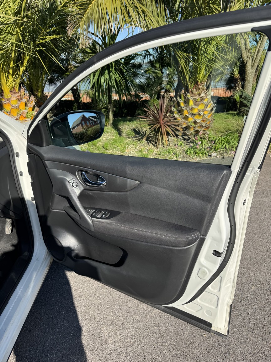 Used Nissan Qashqai 2018 for sale - 78084384: Photo 15