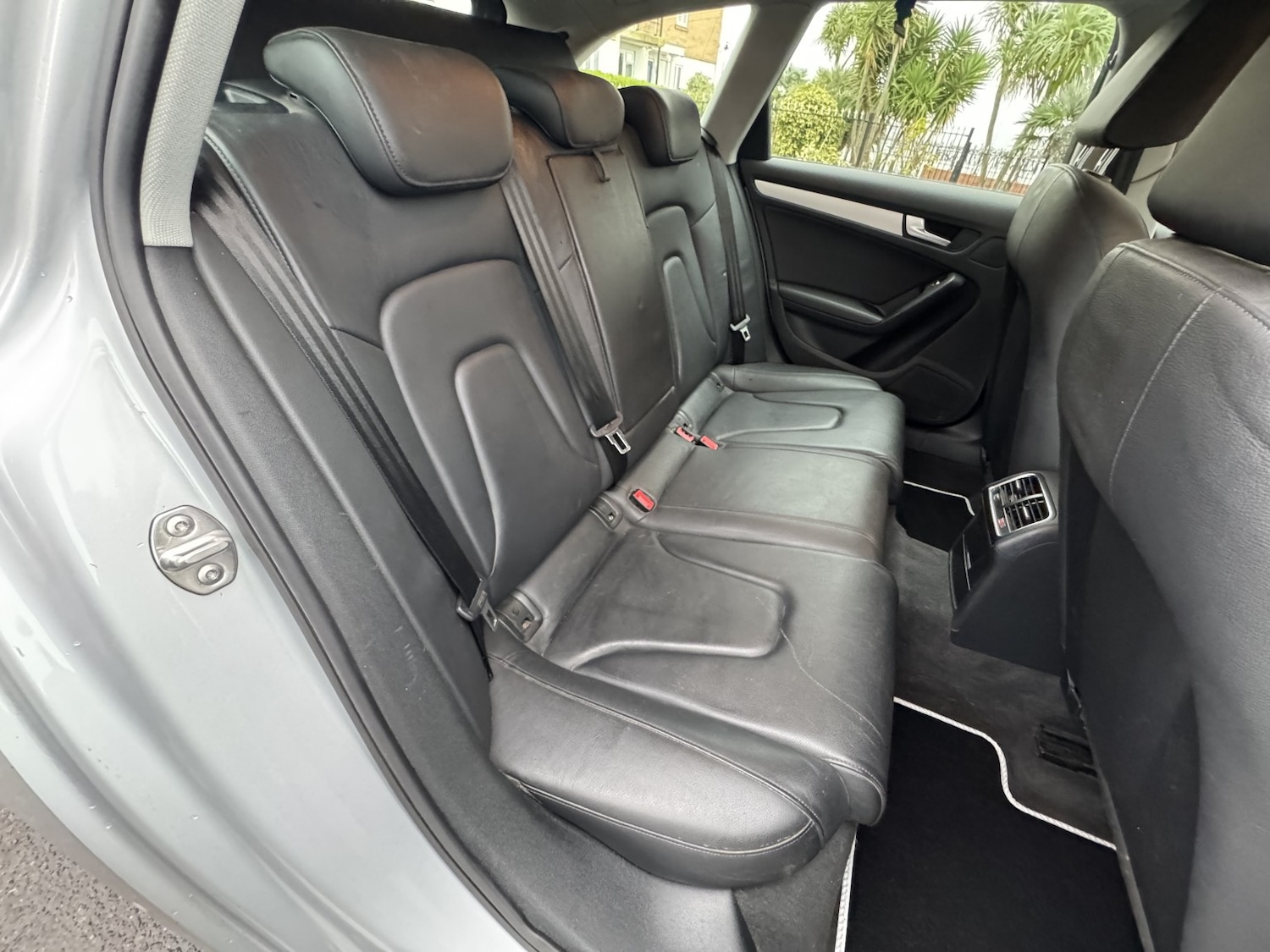 Used Audi A4 Avant 2013 for sale - 76777034: Photo 13