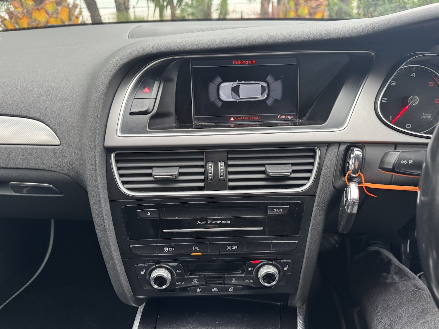 Used Audi A4 Avant 2013 for sale - 76777034: Photo 22