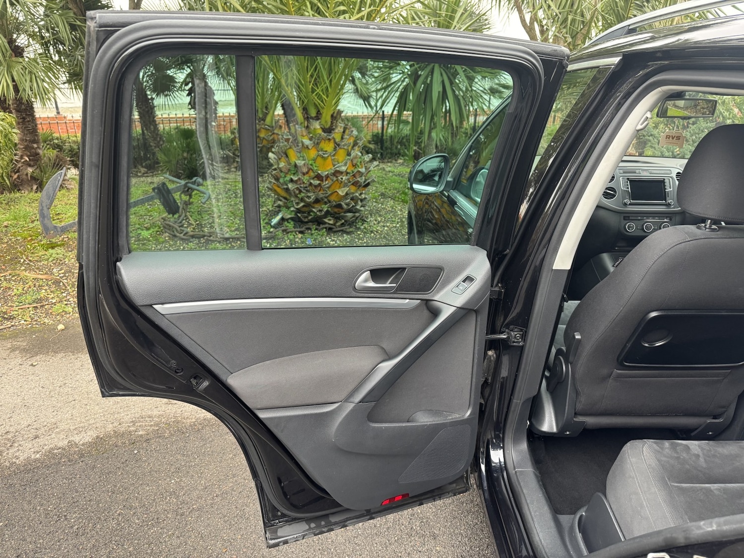 Used Volkswagen Tiguan 2015 for sale - 77213411: Photo 11