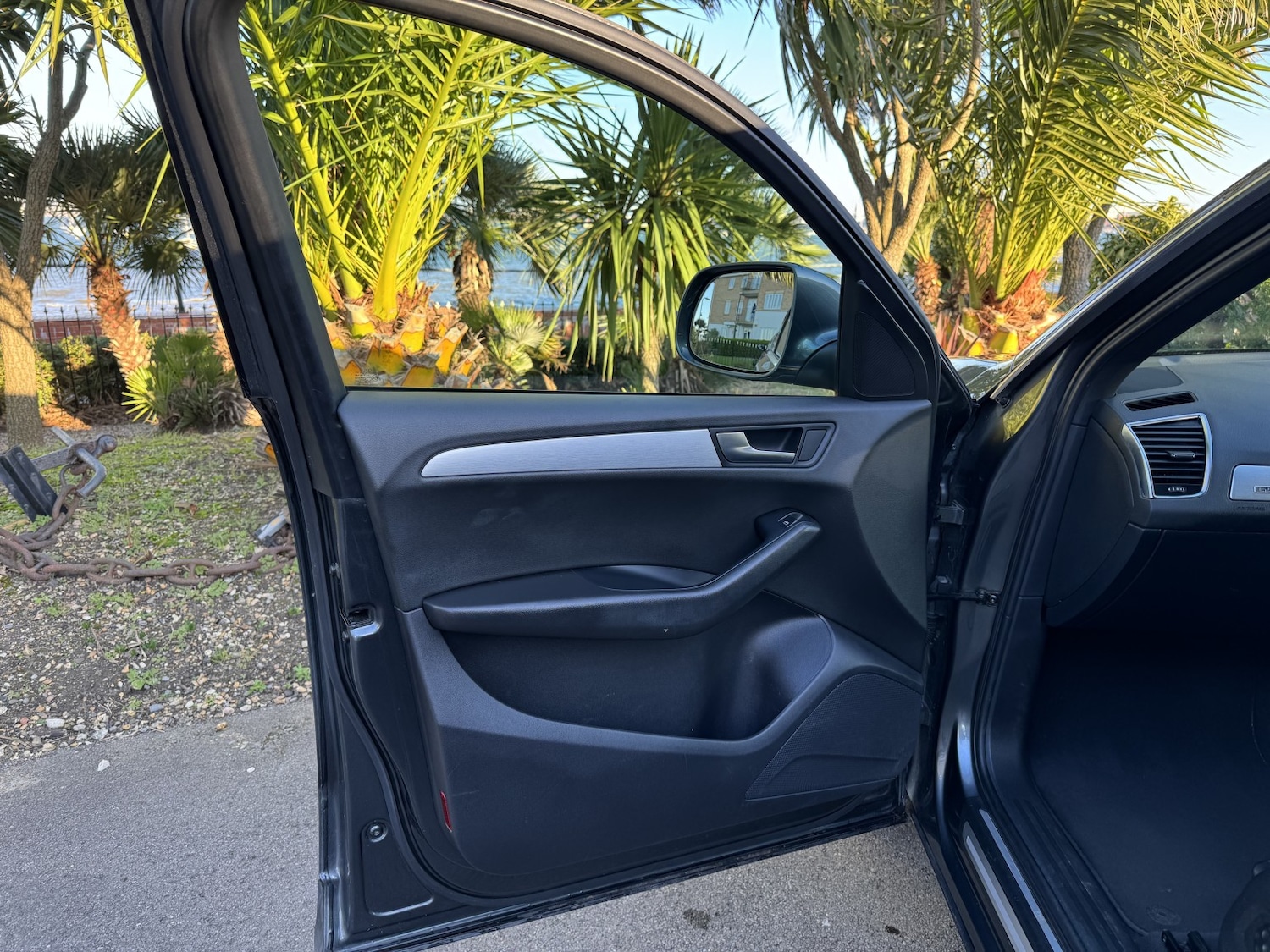 Used Audi Q5 2010 for sale - 77118508: Photo 17