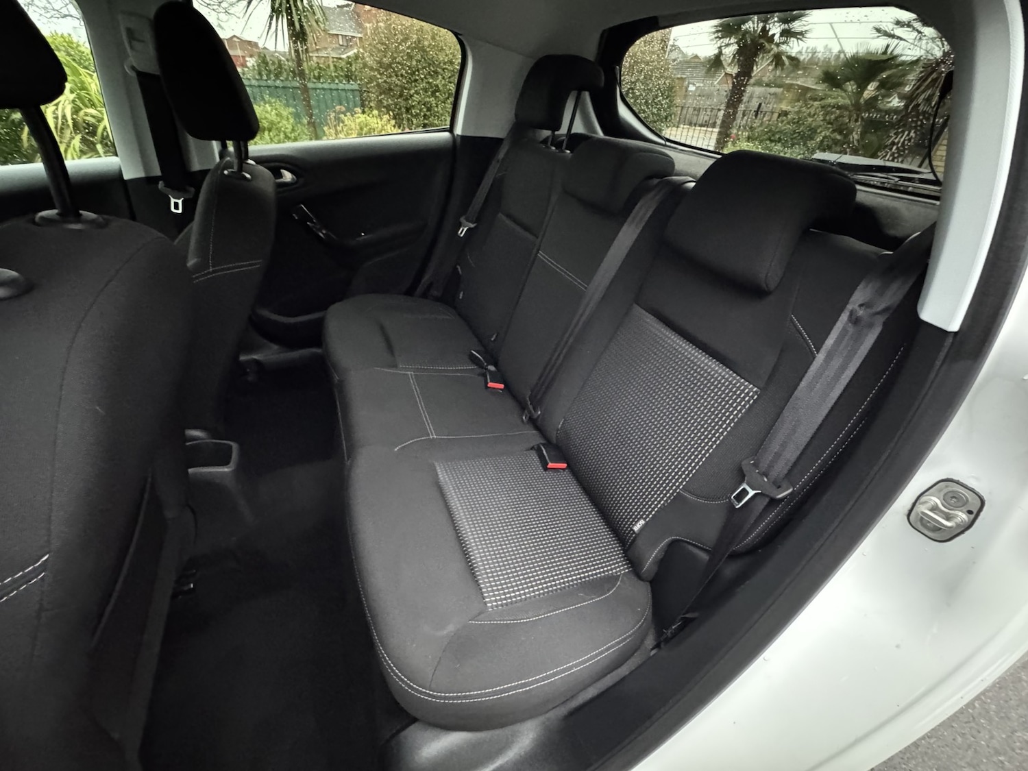 Used Peugeot 208 2018 for sale - 76897012: Photo 12