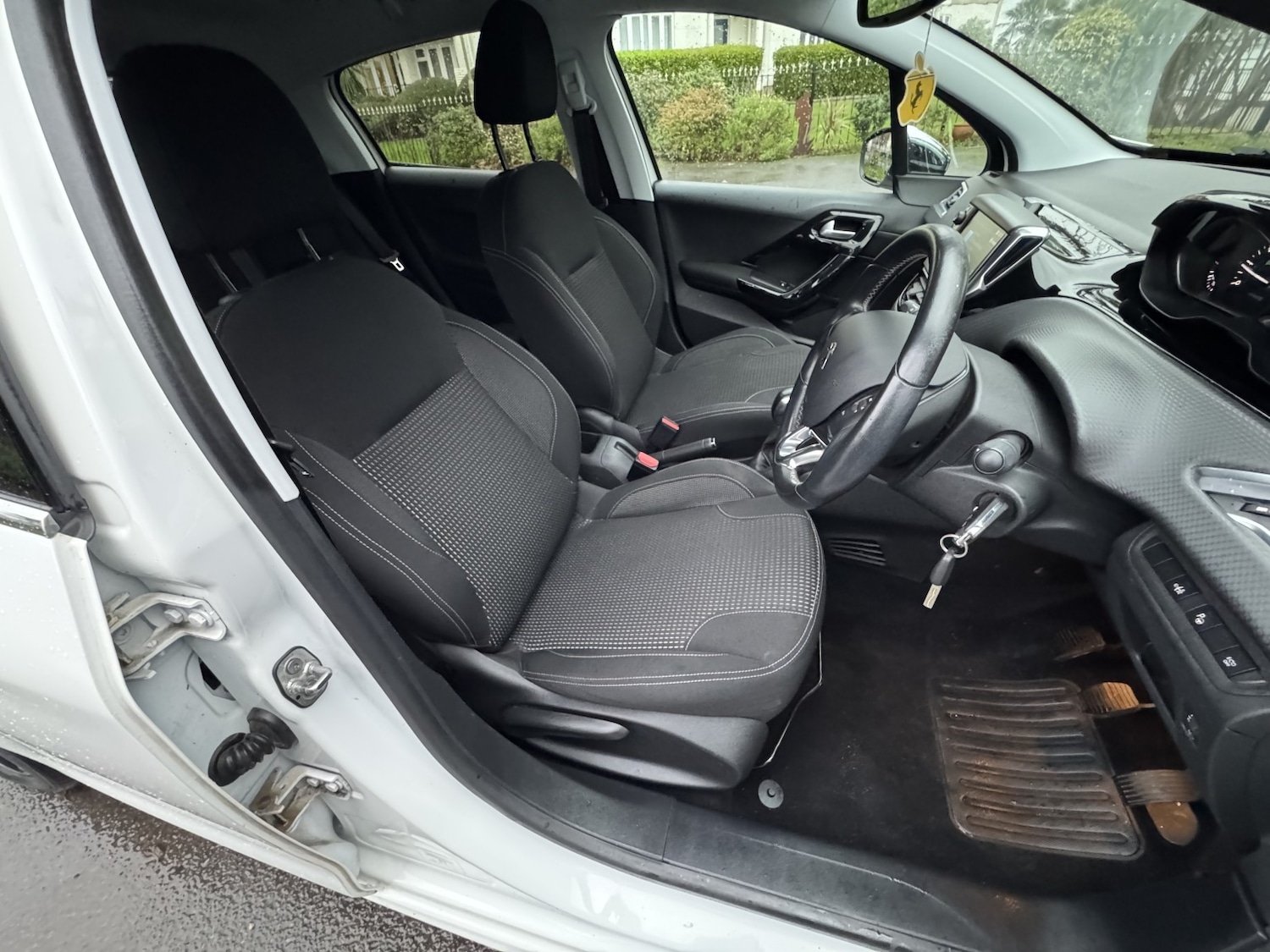 Used Peugeot 208 2018 for sale - 76897012: Photo 16
