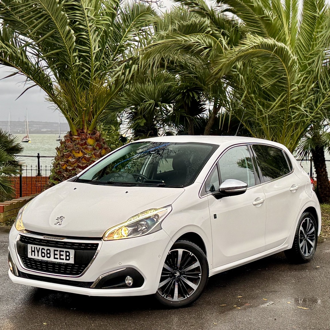 Used Peugeot 208 2018 for sale - 76897012: Photo 6