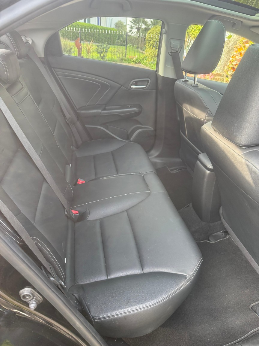 Used Honda Civic 2015 for sale - 77991793: Photo 11