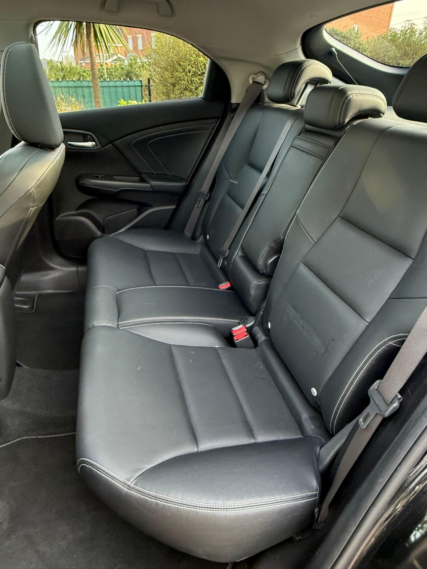 Used Honda Civic 2015 for sale - 77991793: Photo 12