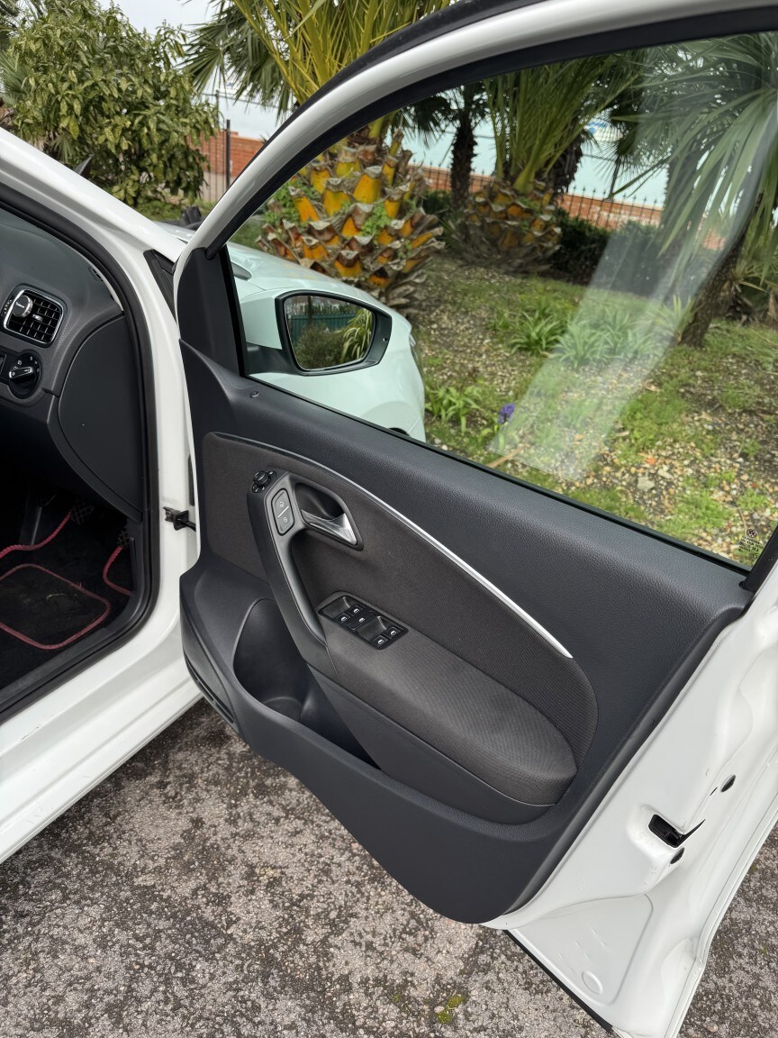 Used Volkswagen Polo 2016 for sale - 77807145: Photo 17