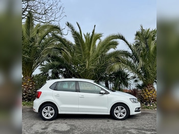 Used Volkswagen Polo 2016 for sale - 77807145: Photo