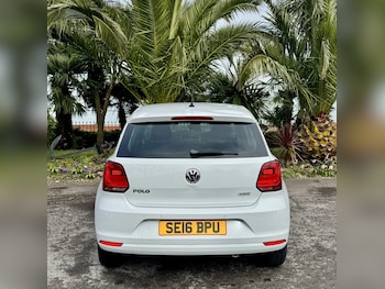 Used Volkswagen Polo 2016 for sale - 77807145: Photo