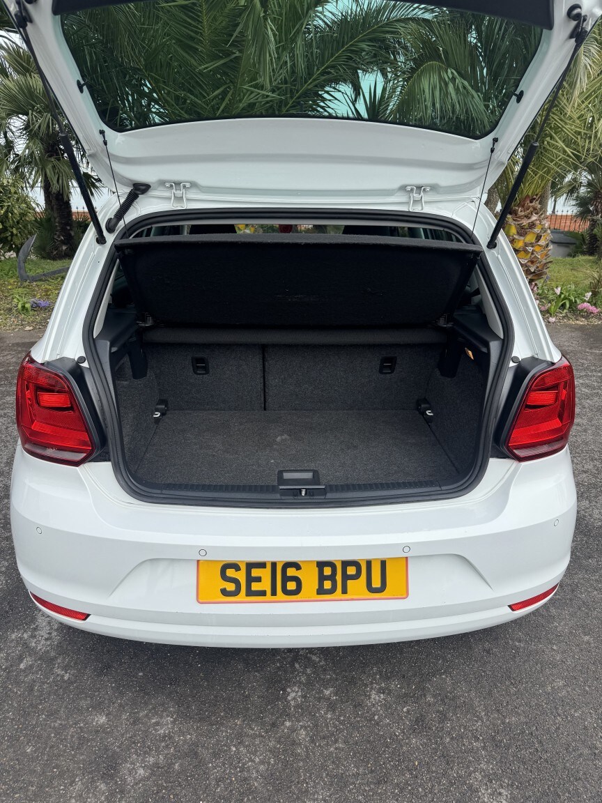 Used Volkswagen Polo 2016 for sale - 77807145: Photo 9