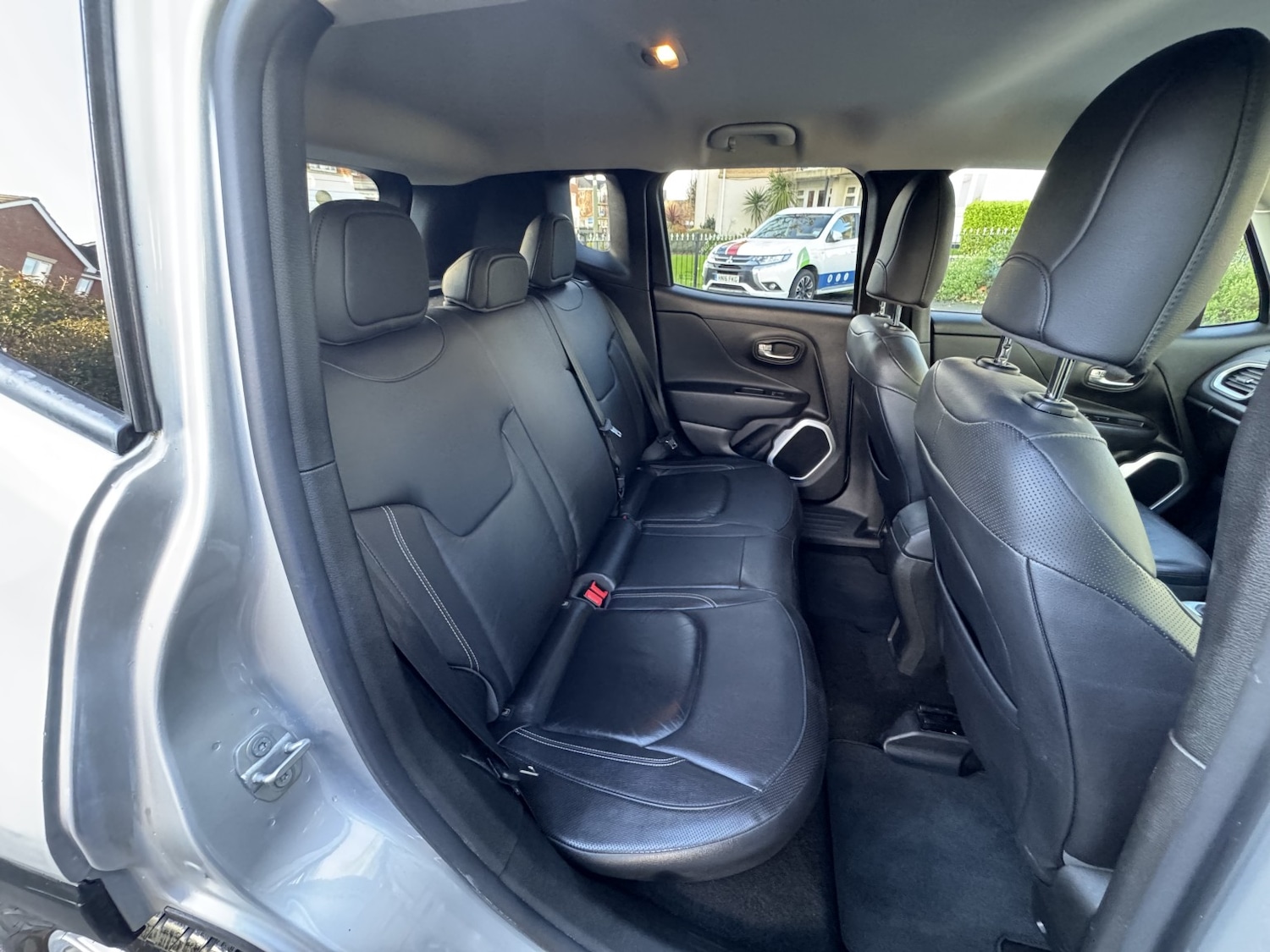 Used Jeep Renegade 2015 for sale - 77968629: Photo 11