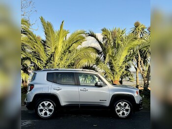 Used Jeep Renegade 2015 for sale - 77968629: Photo