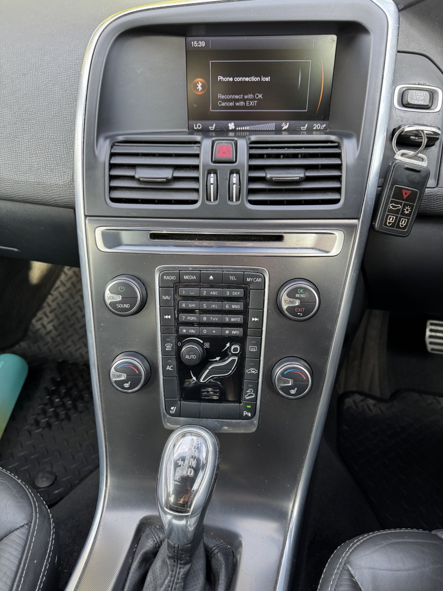 Used Volvo XC60 2012 for sale - 77997223: Photo 20