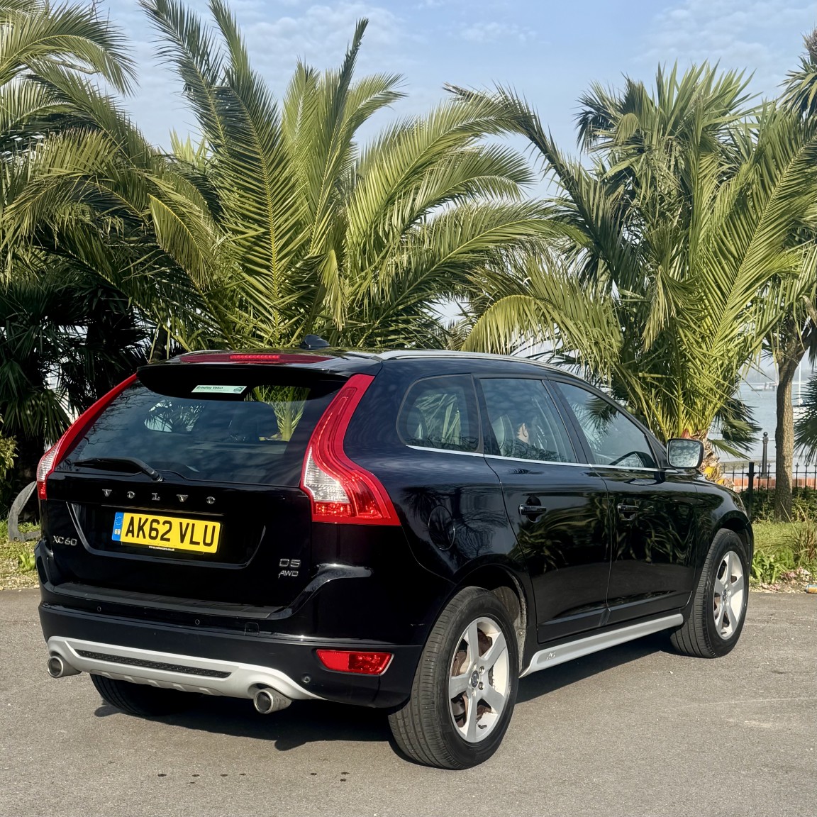 Used Volvo XC60 2012 for sale - 77997223: Photo 3
