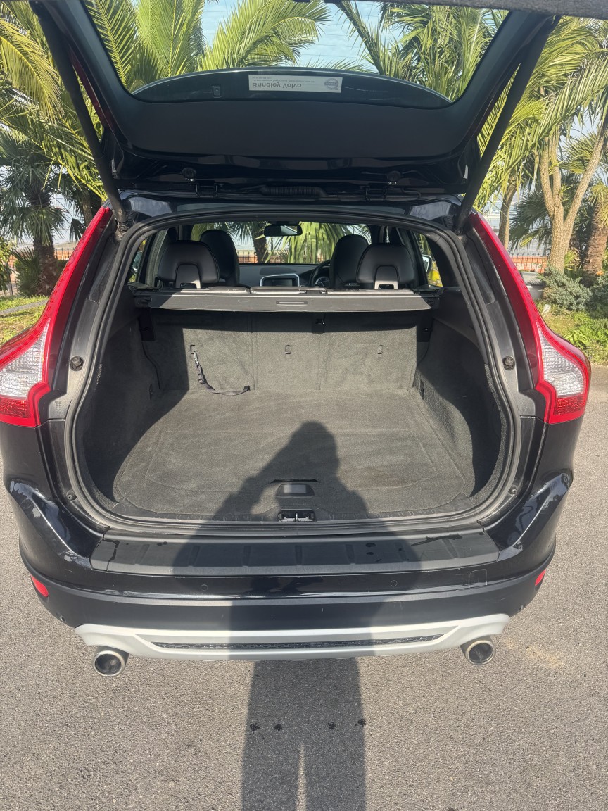 Used Volvo XC60 2012 for sale - 77997223: Photo 9