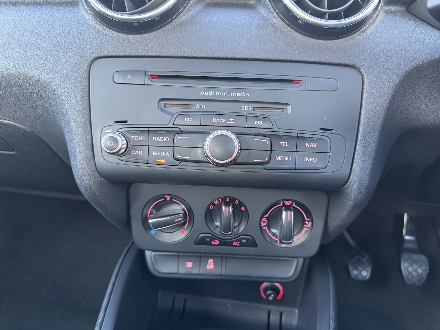 Used Audi A1 2013 for sale - 76821627: Photo 18