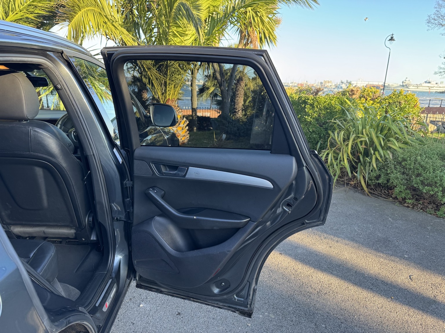 Used Audi Q5 2010 for sale - 77937842: Photo 12