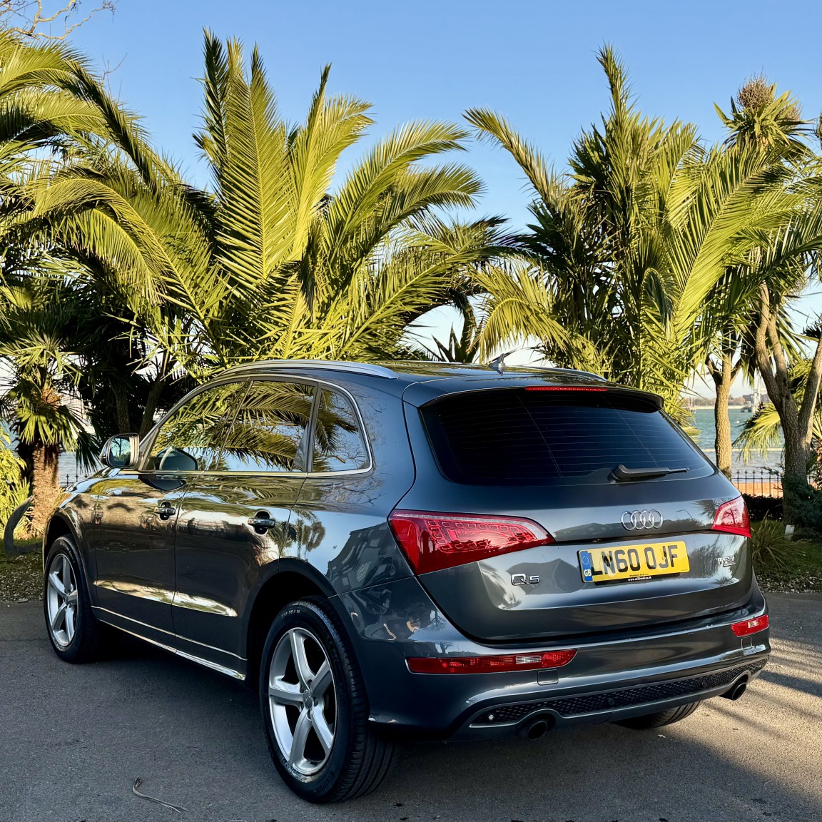 Used Audi Q5 2010 for sale - 77937842: Photo 5