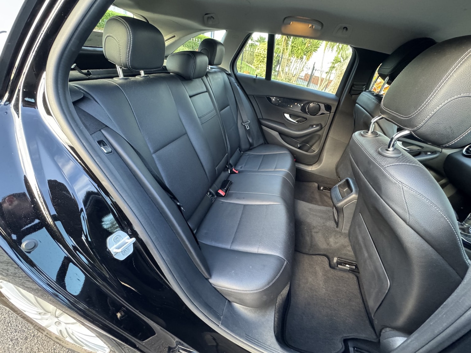 Used Mercedes-Benz C Class 2015 for sale - 77008113: Photo 12